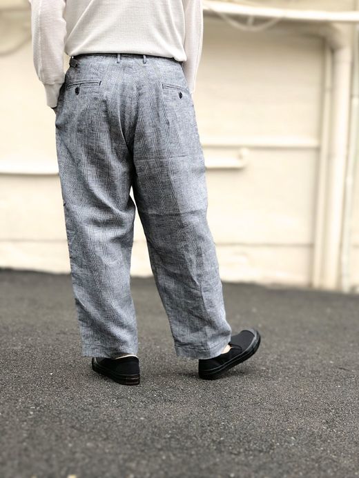 ANACHRONORM AN019 / CHECK ANKLE TUCK WIDE TROUSERS / WHITE