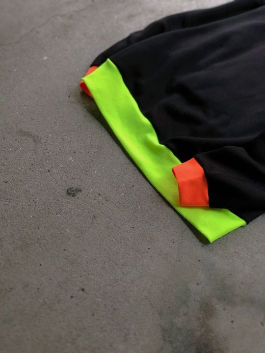 VOO VOO-944 / NEON CREW / BLACK