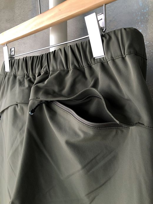THE NORTH FACE NB41812 / VERB SHORT / ニュートープダークグリーン