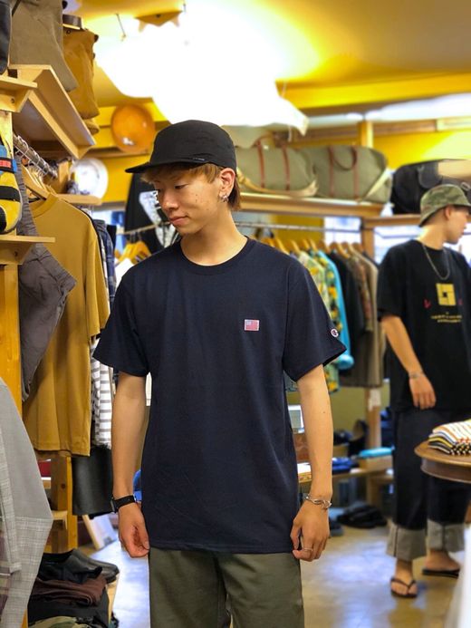 FLATBUSH Select American Flag Patch Tee / navy