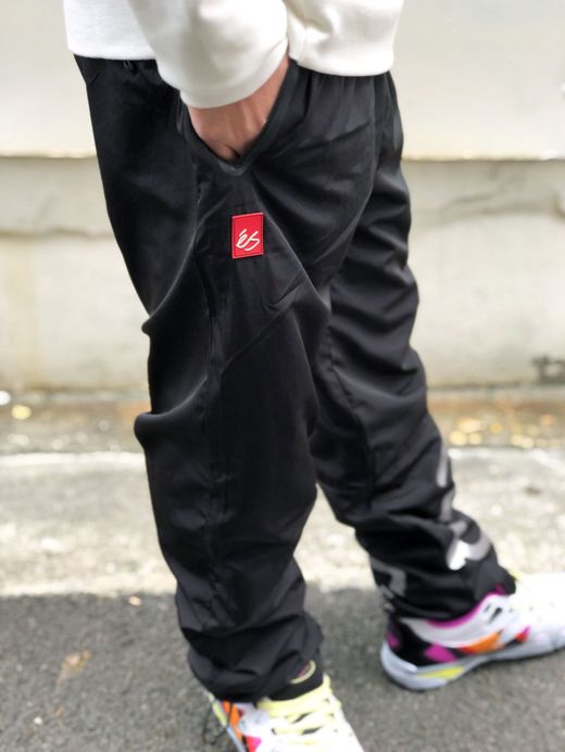 es 5130001912 / INDIUM PANT / BLACK
