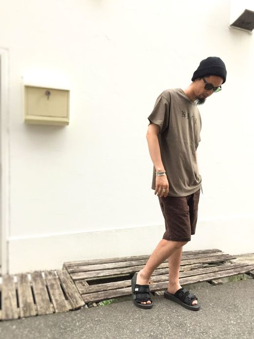 LOOKER Nice Tee / olive/black