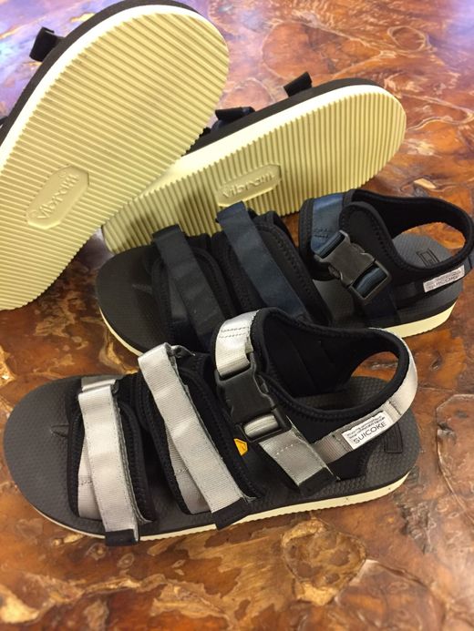 SUICOKE GGA-V / navy