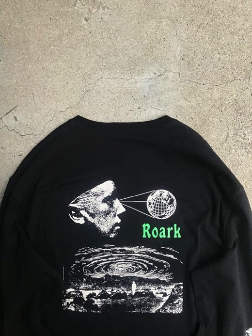 ROARK REVIVAL RLTJ601 / "WORDLY VIEW" L/S TEE / BLACK