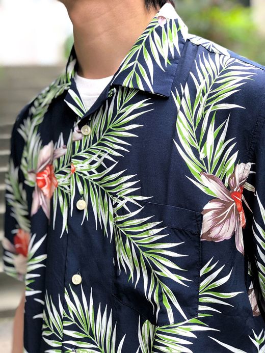 Spinner Bait レーヨンプリントオープンカラー半袖シャツ / ネイビー