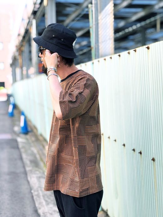 ALDIES A1023119 / DECEIVE DOLMANSLEEVE BIG T / BROWN