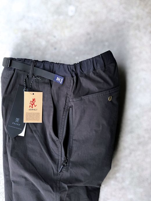 ROARK REVIVAL RPJ510 / ROARK×GRAMICCI COOLER ST TRAVEL PANTS(REGULAR FIT) / BLACK
