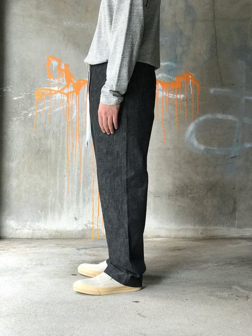 e.sen esenss20p02 / THOMAS / BLACK