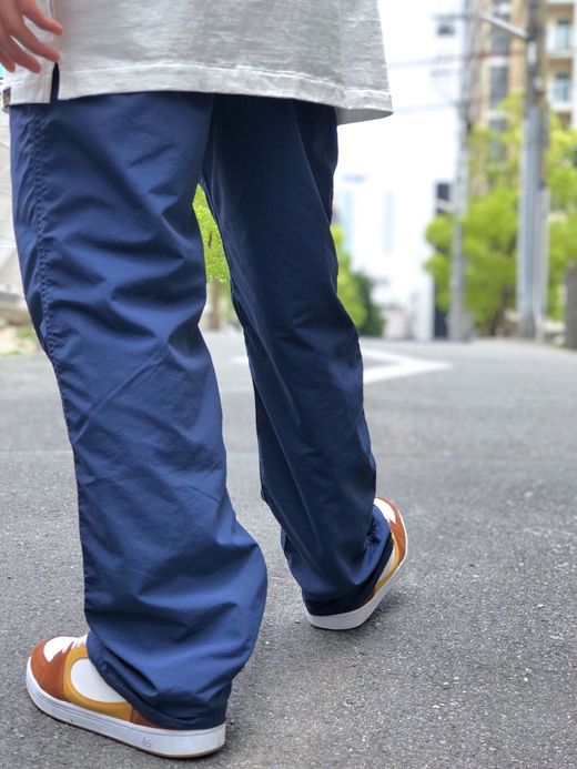 NECESSARY or UNNECESSARY Summer Hunter / navy