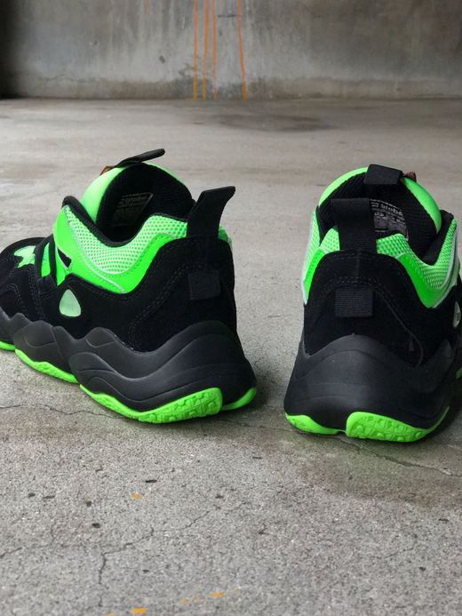 GLOBE GBOPTIONE / OPTION EVO / BLACK/WASABI