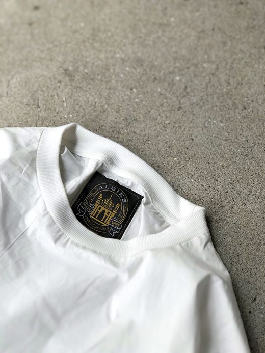 ALDIES A5900319 / LOUD BIG CREW NECK / WHITE