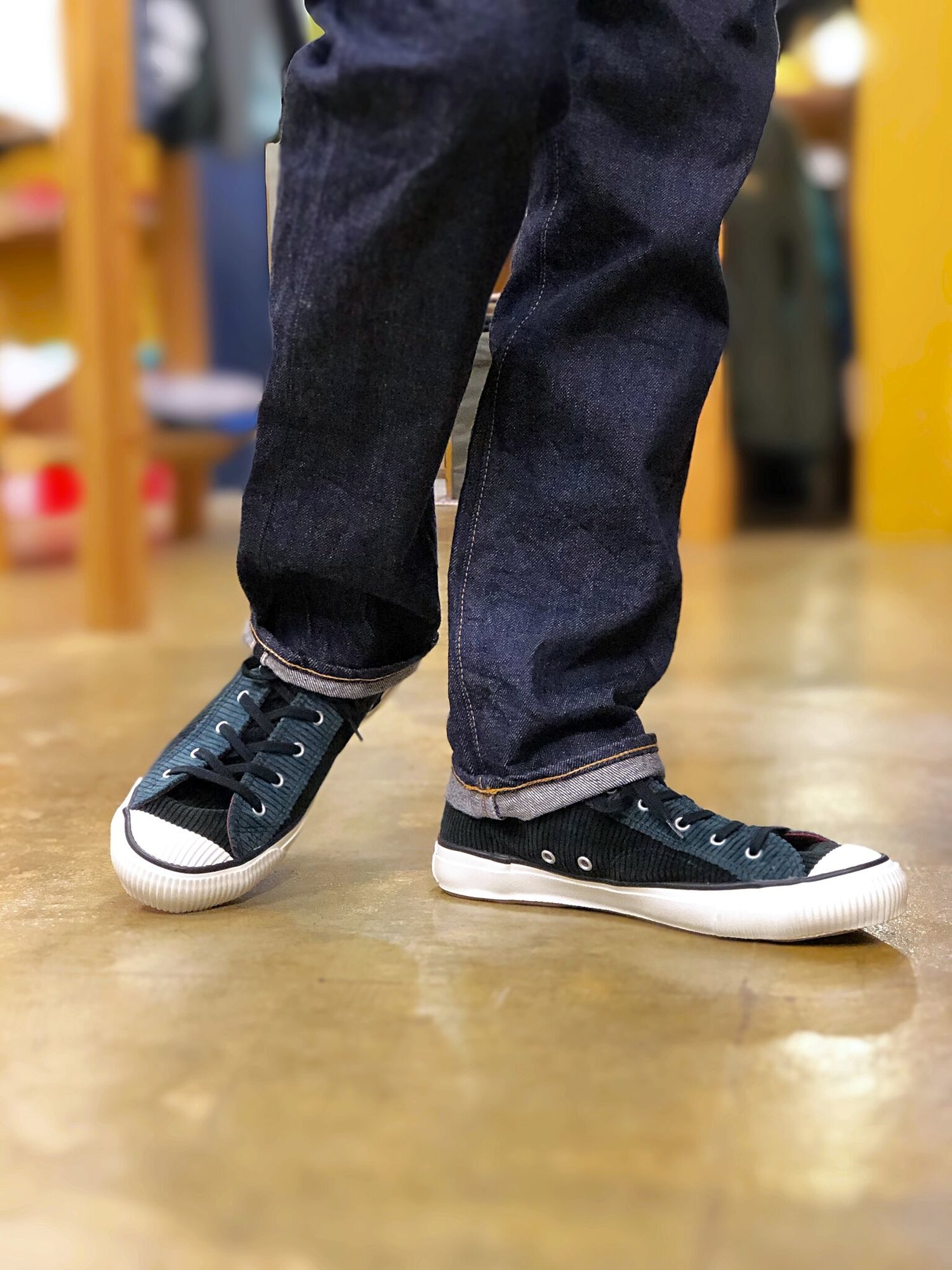 PRAS PRAS-04-002 / SHELLCAP LOW COLOR COMBI / GREEN/BLACK