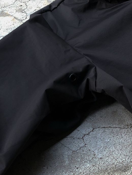 LOOKER LOOK.86 / RAINY DAY WOMAN ESCORT HOOD COACH JKT / BLACK/WHITE