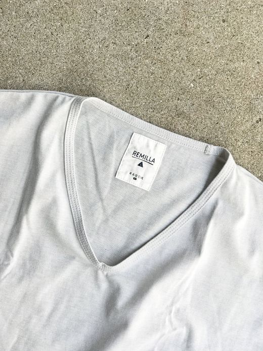remilla R201214 / ポリコVネックTEE / ASH.WHT