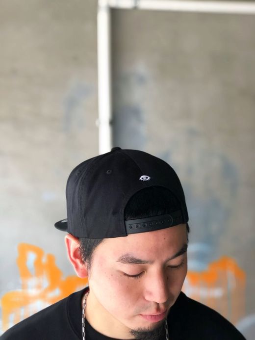 LOOKER 百 CAP / BLACK/WHITE