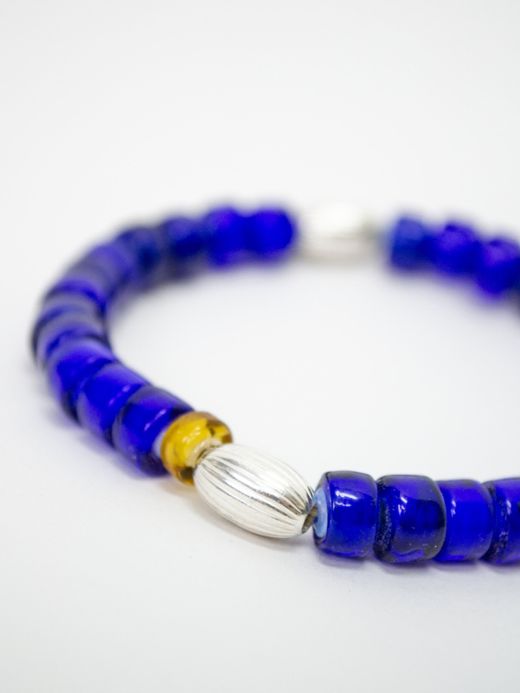 VOO VOO-URL-001 / "WHITE HEARTS" BRACELET / BLUE MULTI 1