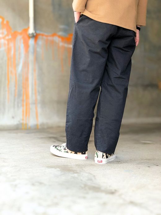 ANACHRONORM NM-TR03 / STANDARD TUCK WIDE TROUSERS / BLACK