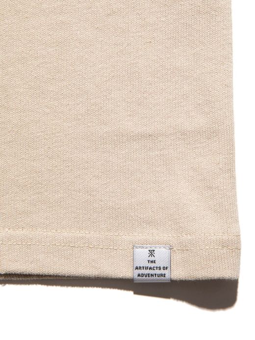 ROARK REVIVAL RTJC722 / "OPEN ROADS OPEN MINDS" TEE / BEIGE