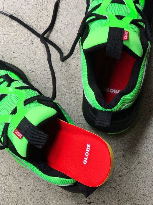 GLOBE GBOPTIONE / OPTION EVO / BLACK/WASABI