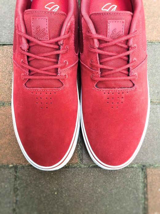 es Accel SQ / burgundy/white