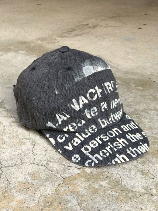 ANACHRONORM ANDC060 / STENCIL LEATHER BACKLE CAP / BLACK BLEACH
