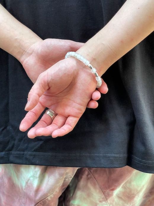 VOO VOO-URL-001 / "WHITE HEARTS" BRACELET / CLEAR MULTI 5