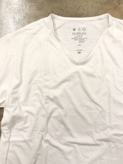 remilla Marble V-neck Tee / UNDER.WHT