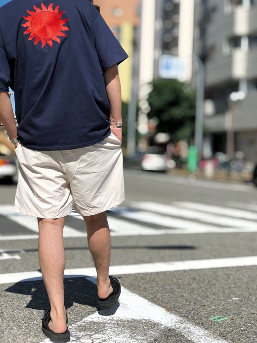 LOOKER LOOK.89 / SUN SHORTS / STONE