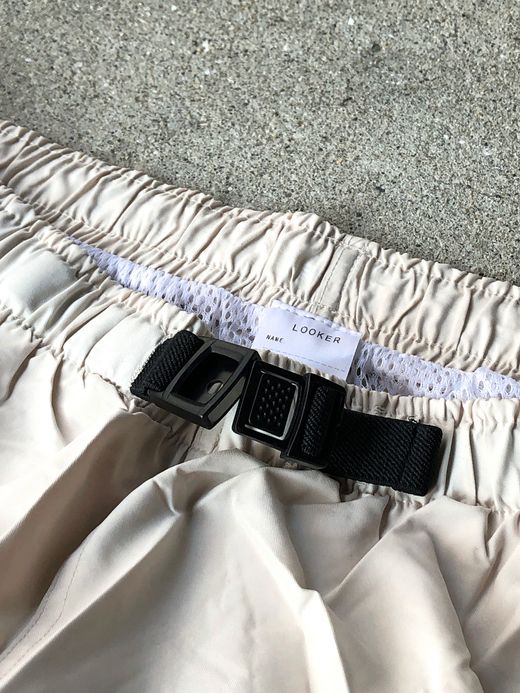 LOOKER LOOK.89 / SUN SHORTS / STONE