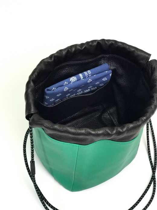 ITUAIS SWIFT POUCH / VERT VERTIGO/GREEN