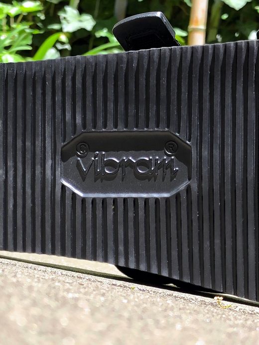 SUICOKE Moto-VS / black