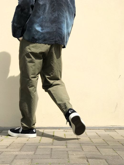 ANACHRONORM AN049 / CL TAPERED TROUSERS / OLIVE