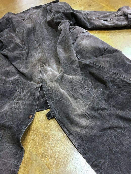 ANACHRONORM Damaged Twill Cowboy Coat / black