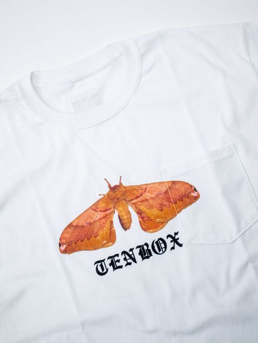 TENBOX MOTH TEE / WHITE