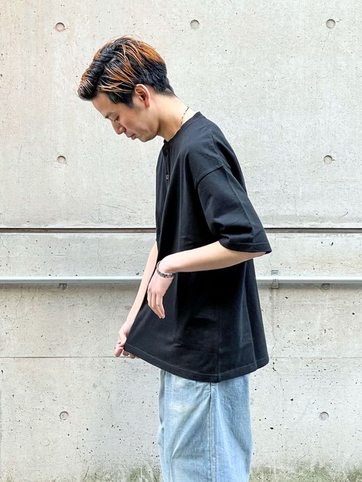 S.F.C SFCSS21CSCO3 / HENRY NECK S/S TEE / BLACK