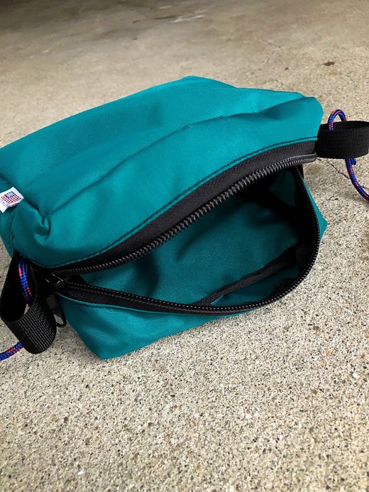  KCB045 / ONE B POUCH / TEAL