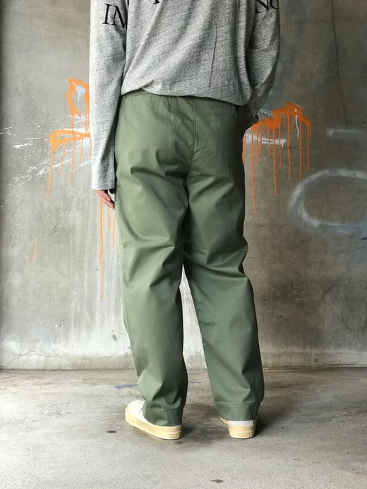 e.sen esenss20p01 / THOMAS / MILITARY GREEN