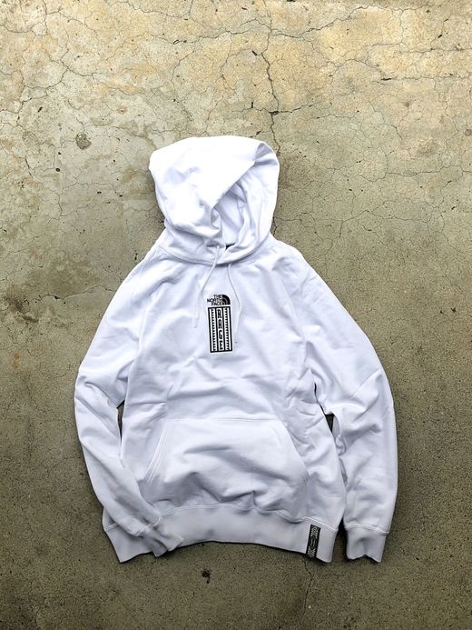 THE NORTH FACE NT11965 / RAGE SWEAT HOODIE / ホワイト