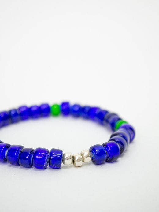 VOO VOO-URL-001 / "WHITE HEARTS" BRACELET / BLUE MULTI 4