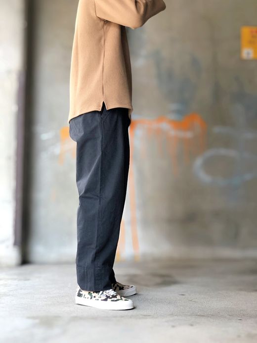 ANACHRONORM NM-TR03 / STANDARD TUCK WIDE TROUSERS / BLACK