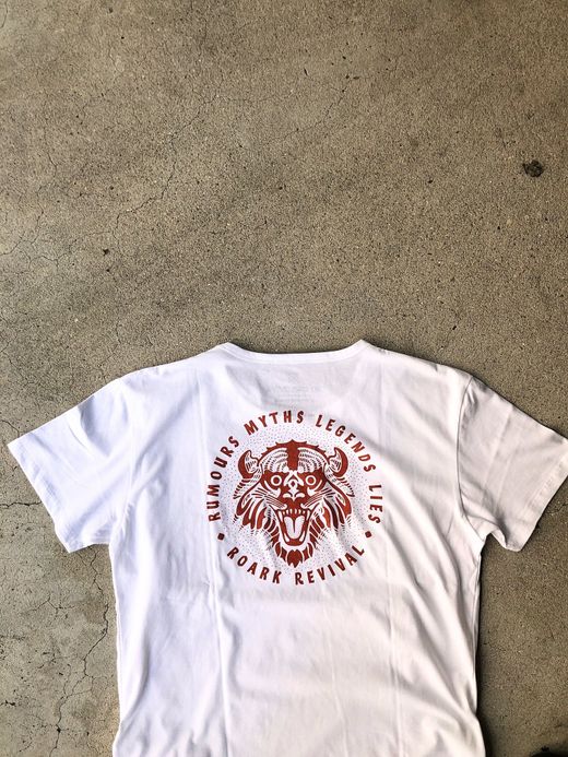 ROARK REVIVAL RTJ521 / "RUMOR KING" TEE / WHITE