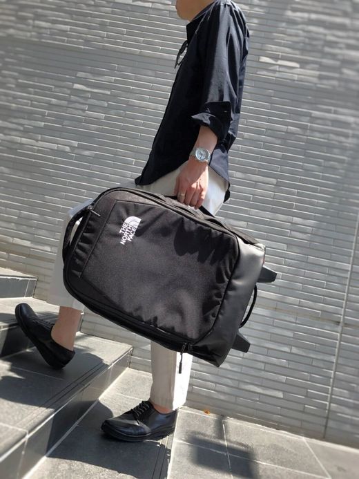 THE NORTH FACE Overhead / ブラックエンボス