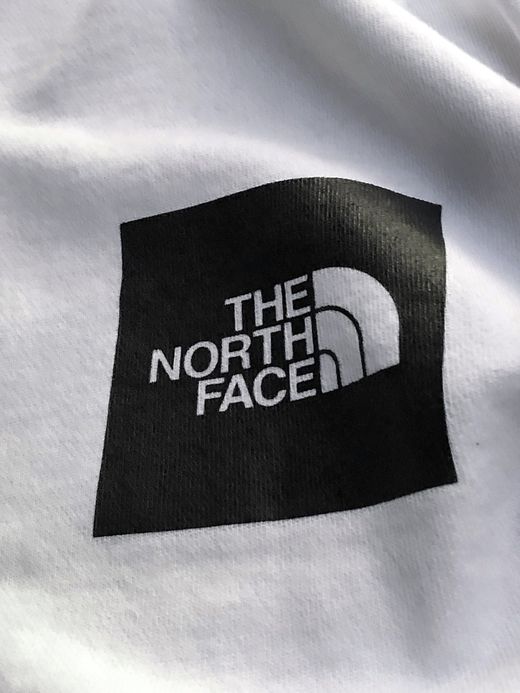 THE NORTH FACE NT61964 / RAGE L/S SWEAT CREW / ホワイト