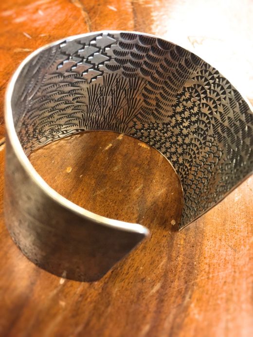 TSUNAIHAIYA Texturerized Bangle "Rough" / type A