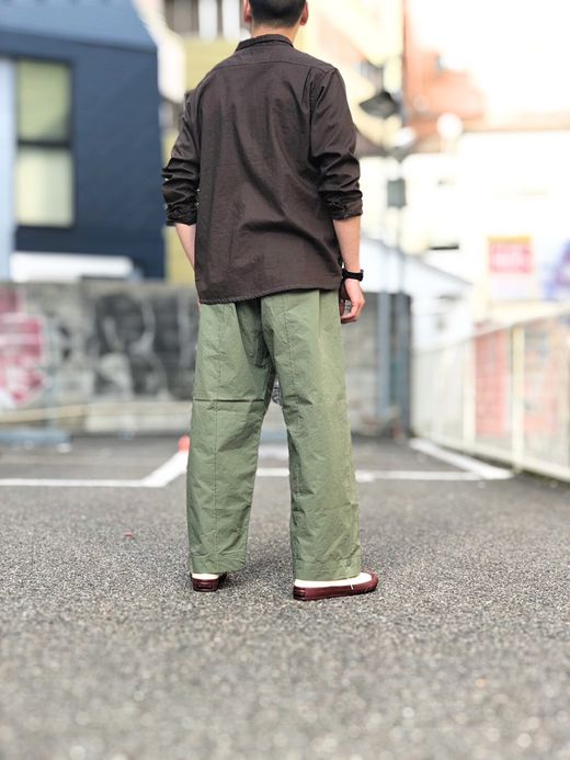 NECESSARY or UNNECESSARY 90011397 / PIN TUCK LONG / OLIVE