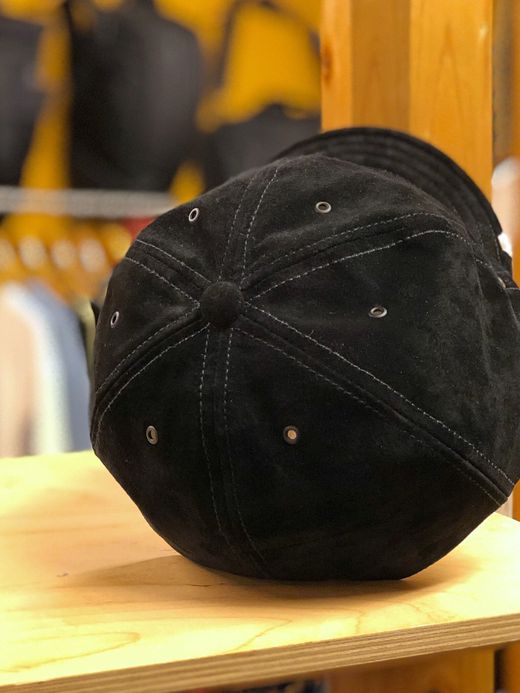 VOO Suede Cap By DECHO / black