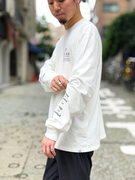 ROARK REVIVAL RLTJ551 / "SONGS OF THE SCUTTLED" L/S TEE / WHITE