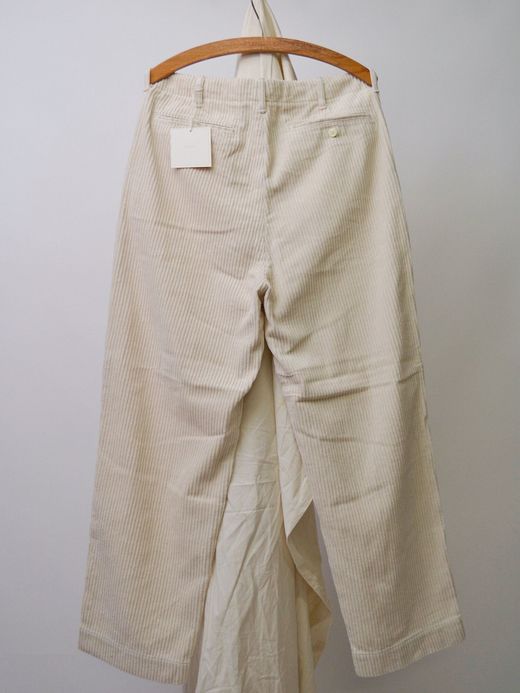 e.sen esenfw20p01 / THOMAS / OFF WHITE