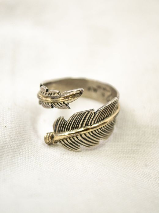 Indian Jewelry ANN LUISE VALENCIA SILVER FEATHER RING