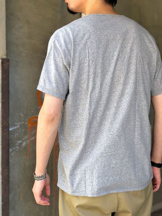 remilla Marble V-neck Tee / GRY.MK